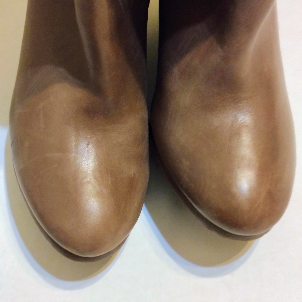 Coach "Dorthy" Tan Leather Wedge Boots Size 10B - Picture 3 of 16